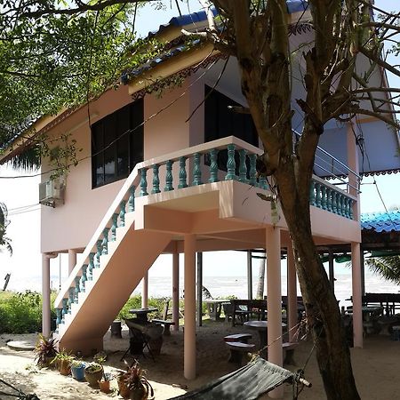 Chaiwat Resort Laem Sing Exterior photo
