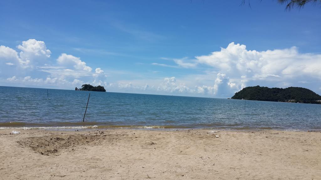 Chaiwat Resort Laem Sing Exterior photo