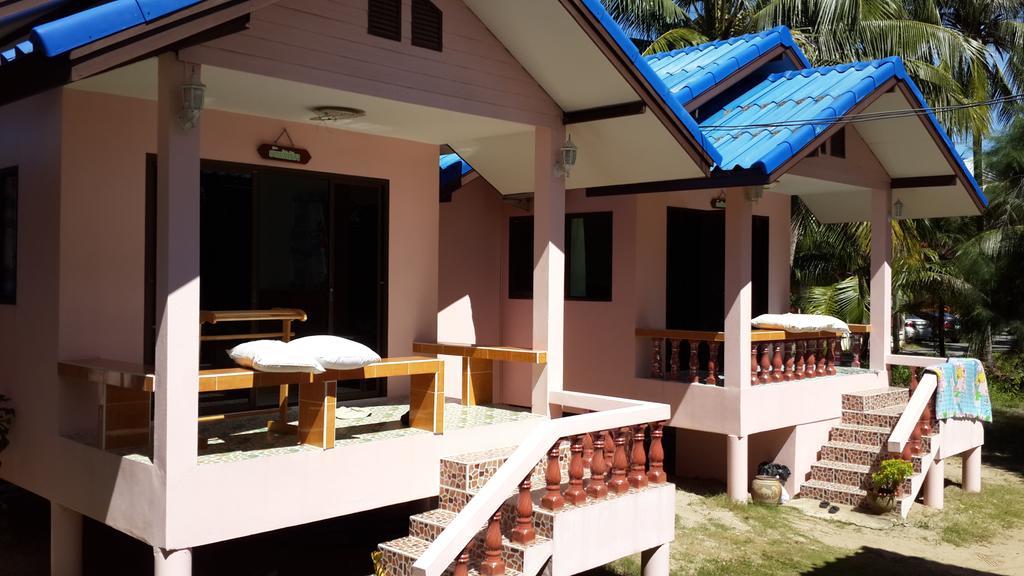 Chaiwat Resort Laem Sing Room photo