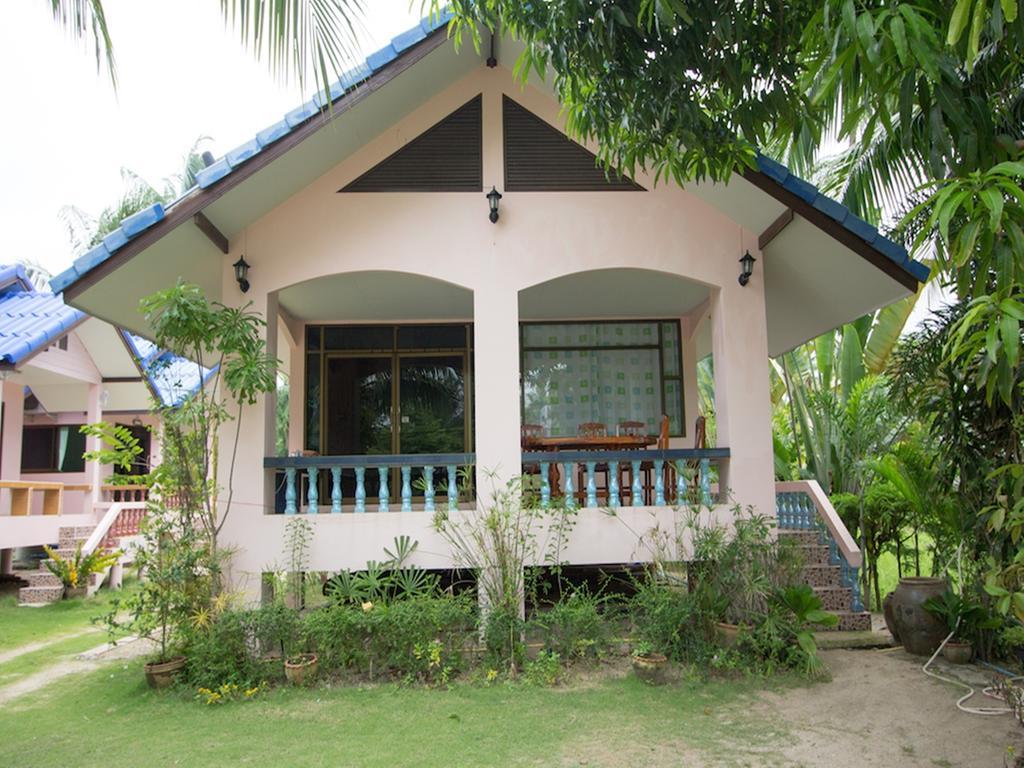 Chaiwat Resort Laem Sing Room photo